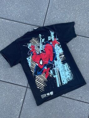 HUF x Spider-Man Graphic Tee Medium Marvel Collab Streetwear Shirt